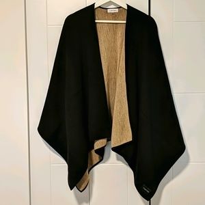 Calvin Klein Reversible Knitted Wrap